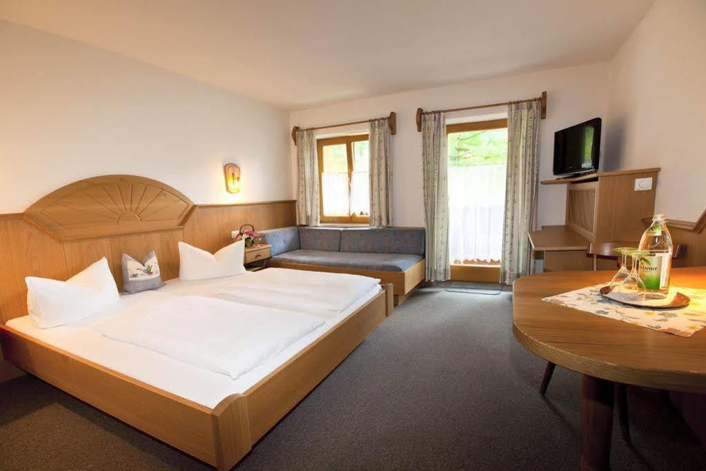 Gaestehaus Baltram 람사우 외부 사진